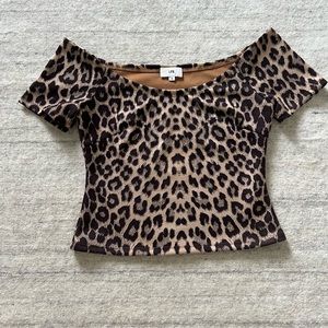 LPA Off-Shoulder Crop Top